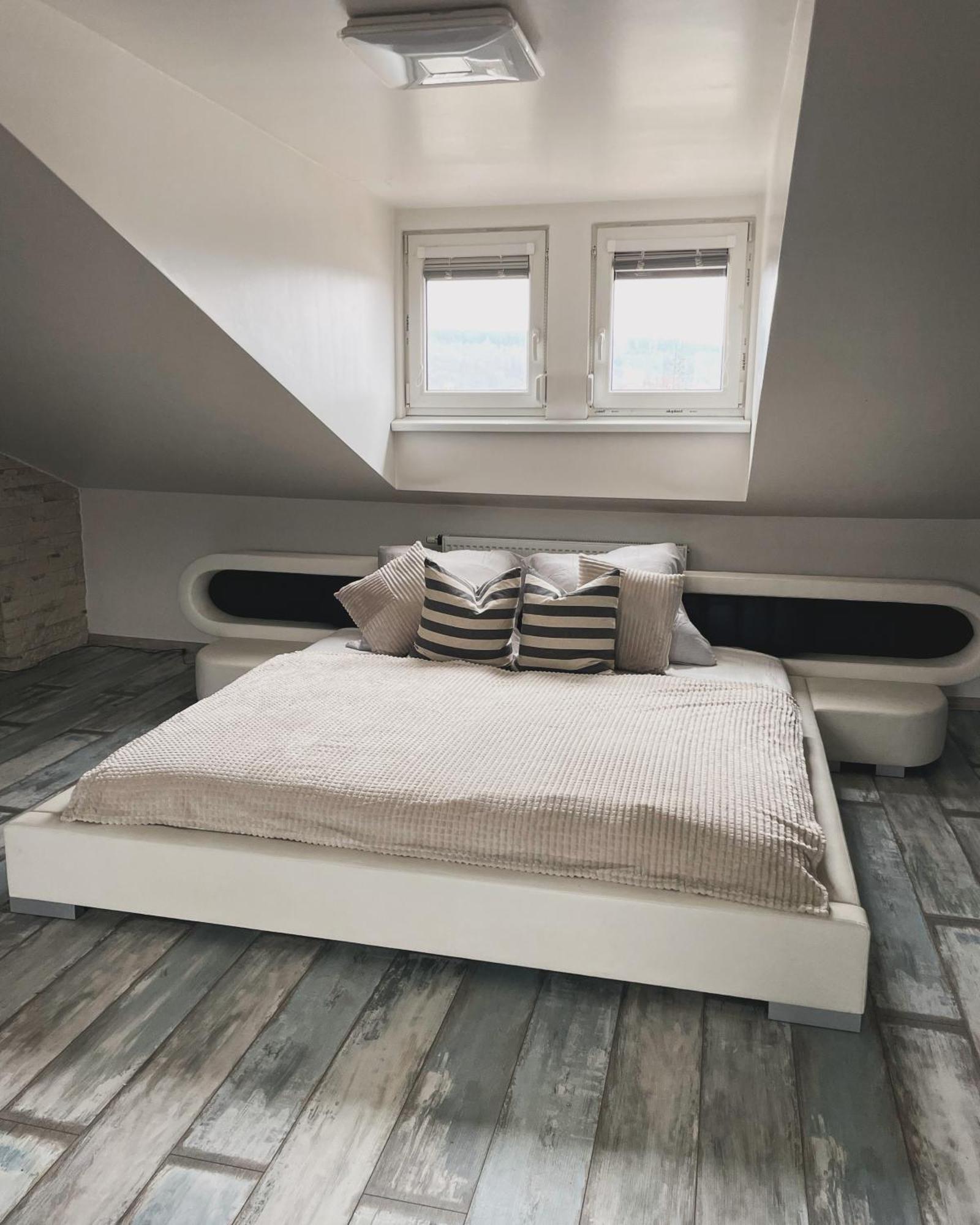 Dr. Wolf Apartment Карлови Вари Екстериор снимка