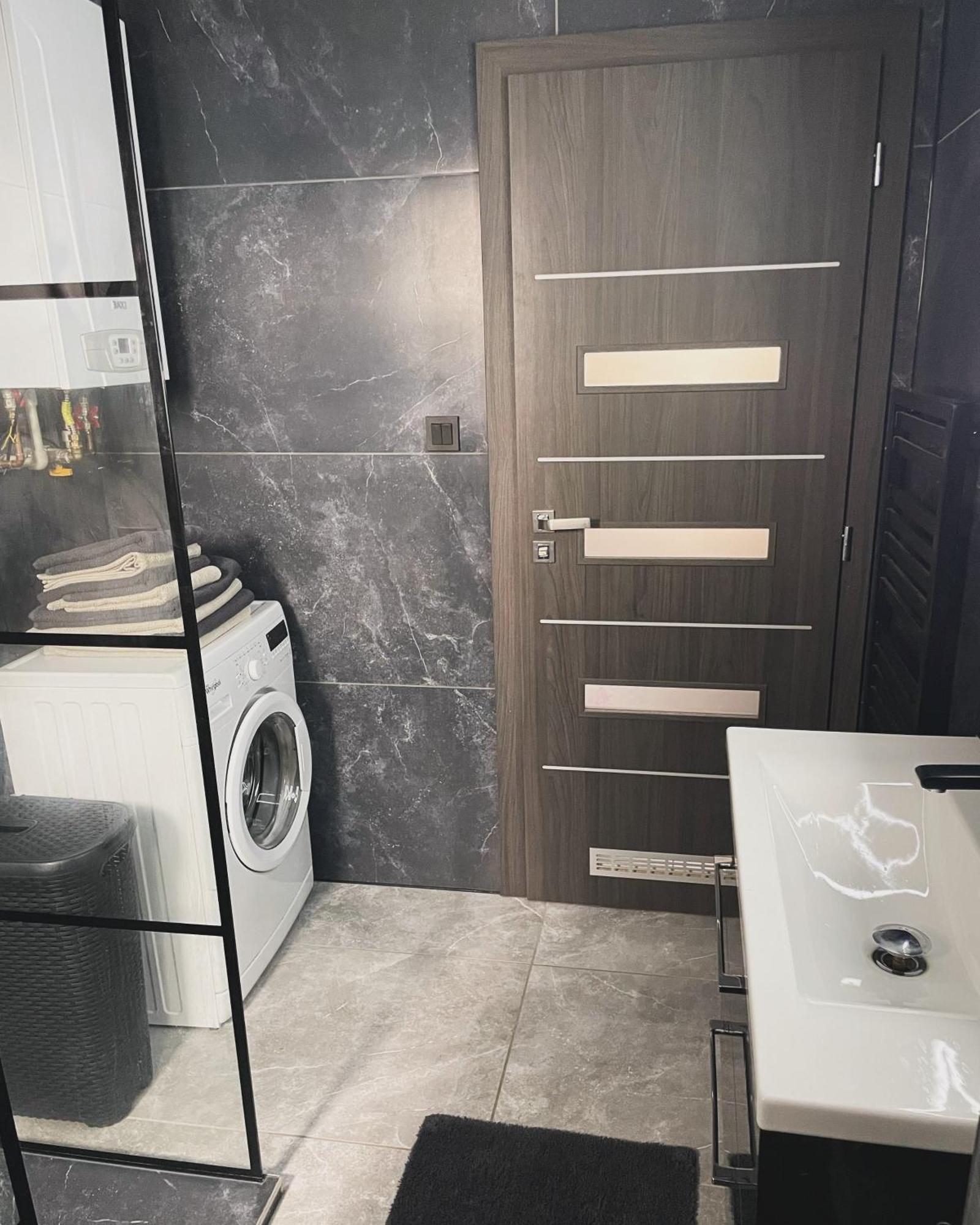 Dr. Wolf Apartment Карлови Вари Екстериор снимка